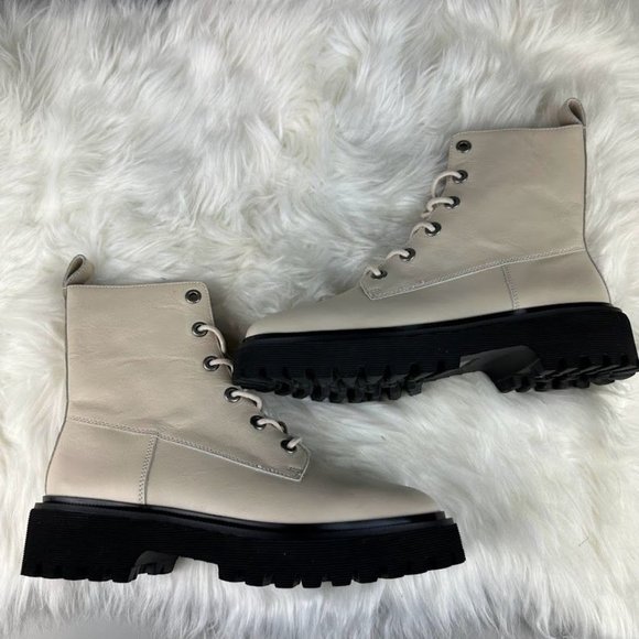 Madewell The Rayna Lace-Up Boot in Leather in White - Picture 6 of 8